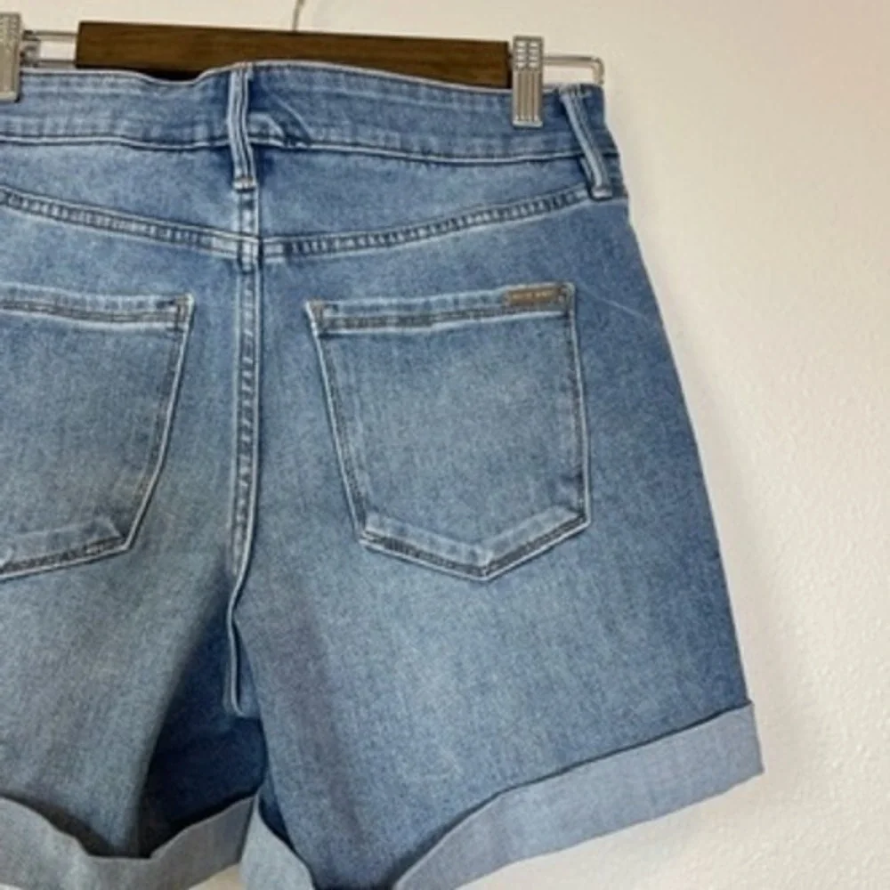 White House Black Market Womens Size 4 Medium Wash Cuffed Denim Shorts 5 Inseam